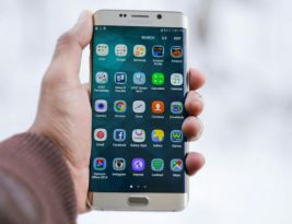 What Essential Apps Should Everyone Have?